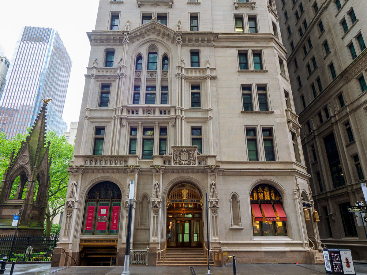 Front view of the Trinity Building where Sky dentist FiDi NYC is located. Photographed from across the street, bottom five stories are visible.
